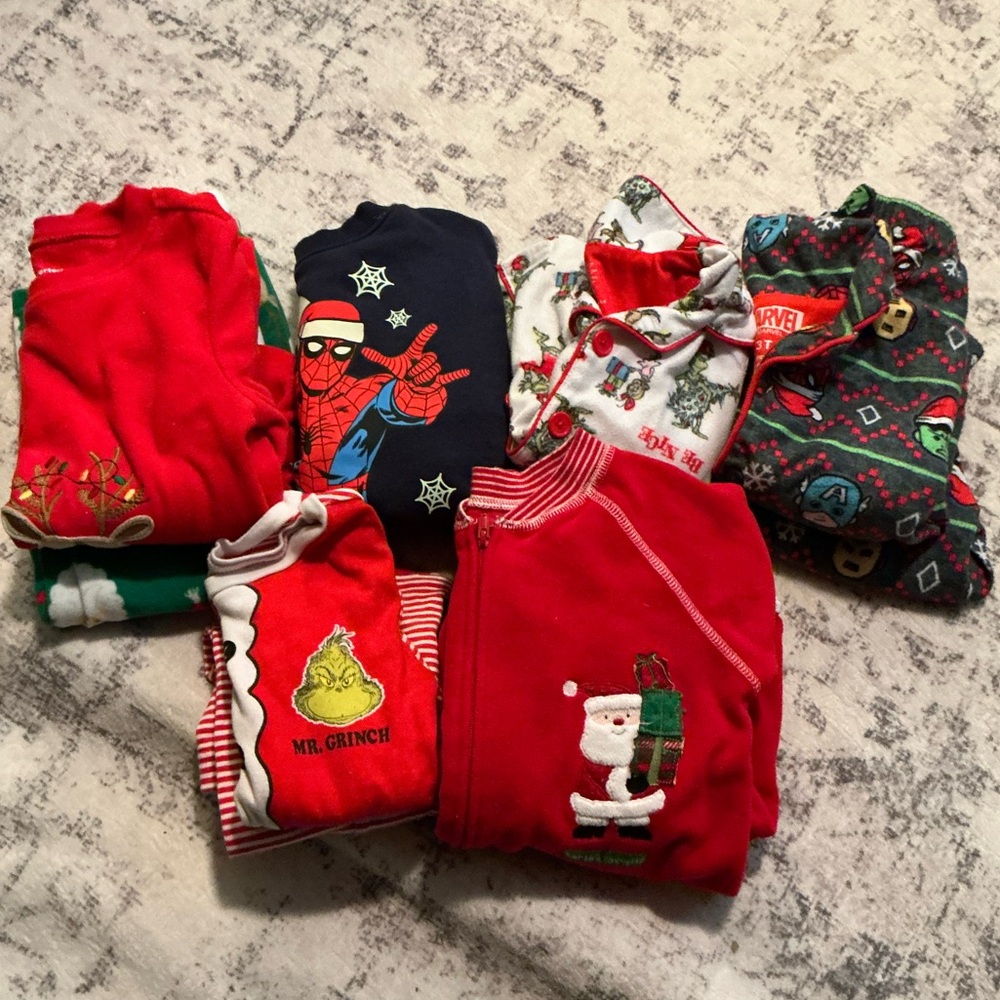 Lot of 3T/4T Holiday Pajama Sets